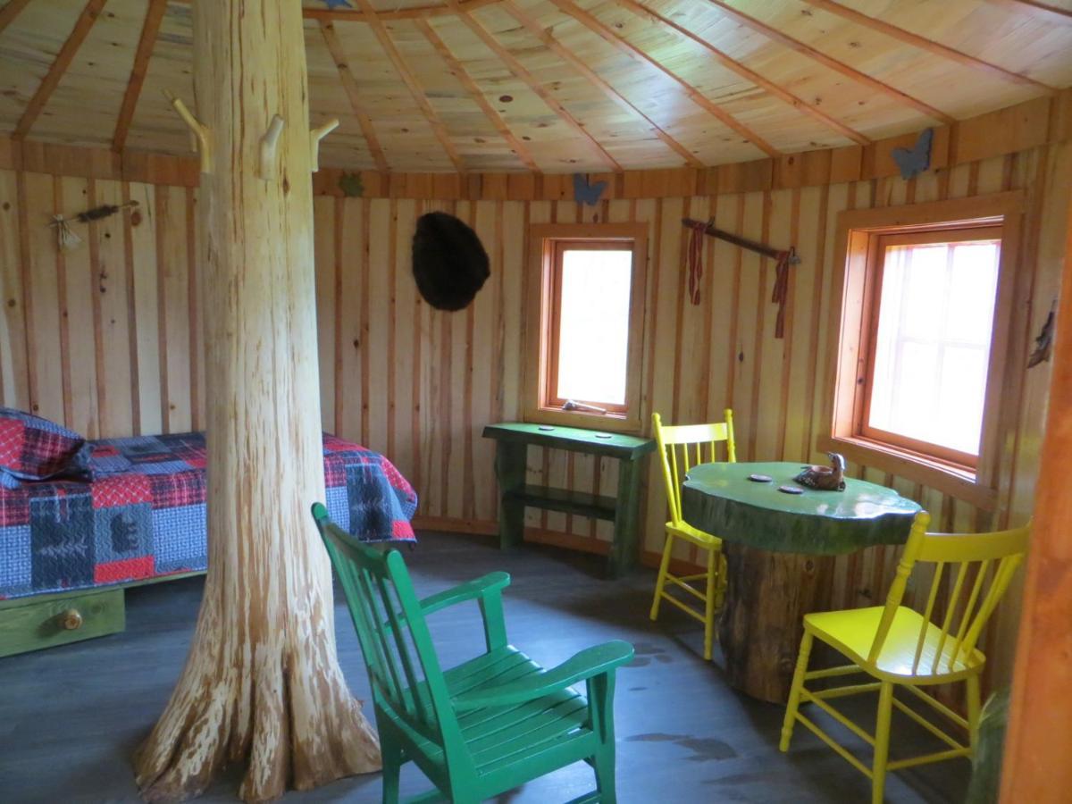 La Maison Sous Les Arbres Saint Roch de Mekinac Εξωτερικό φωτογραφία