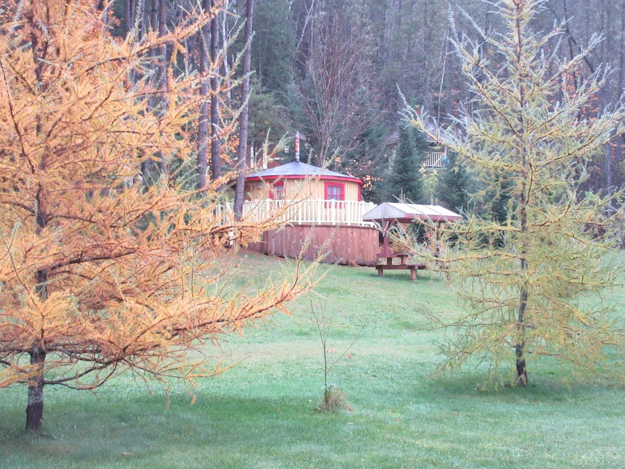 La Maison Sous Les Arbres Saint Roch de Mekinac Εξωτερικό φωτογραφία